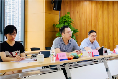 南寧市發(fā)展改革委主要領(lǐng)導(dǎo)深入項目策劃咨詢集團(tuán)檢查指導(dǎo)工作